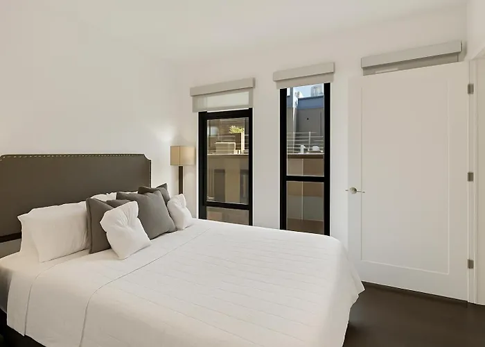 Pure Voyage Shaw Aparthotel Washington